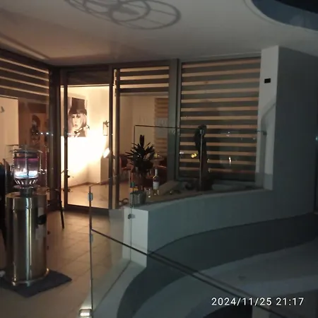 Апартаменты Anamor 408 *