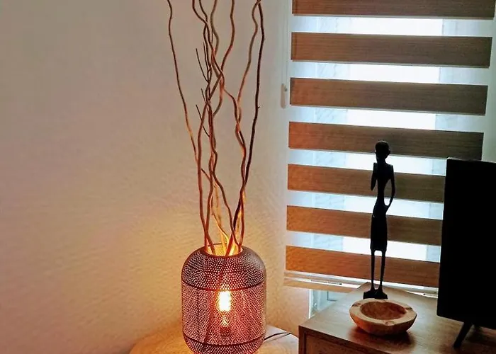 Anamor 408 Ларнака